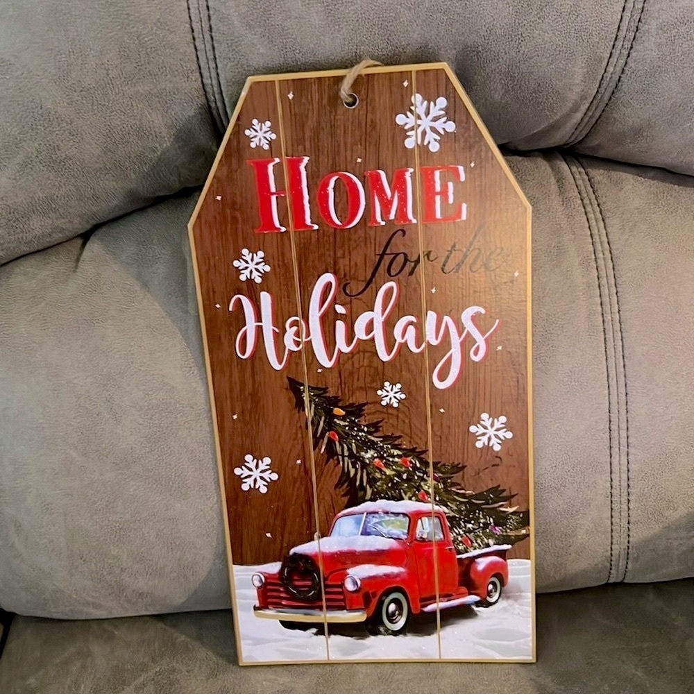 🔴 CLEARANCE 🏷️ SET OF 2 🎄 CHRISTMAS RED TRUCK WALL OR DOOR HANGING HOLIDAY DECOR - Picture 8 of 13